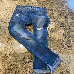 Flying Monkey Mid-Rise High-Low Hem Skinny Jeans